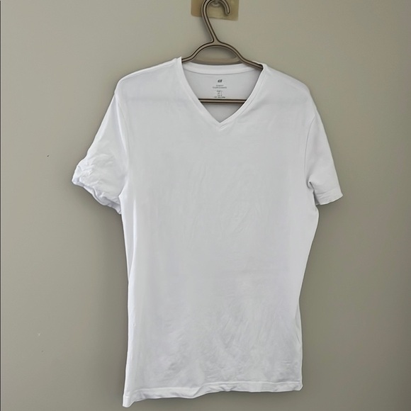 H&M Other - H&M White Short Sleeve Tees Casual Comfort